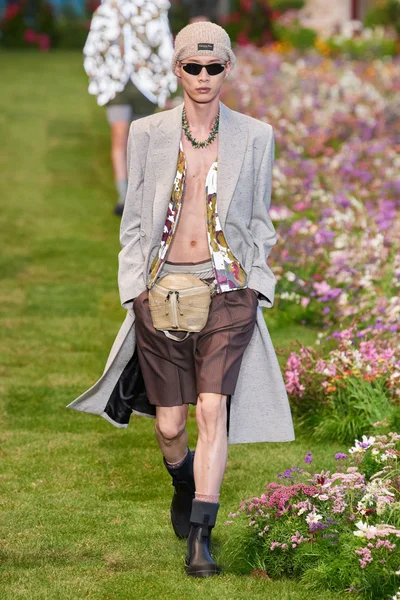 Look 31